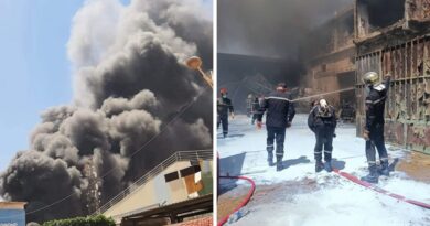 Un entrepôt de stockage de produits chimiques prend feu